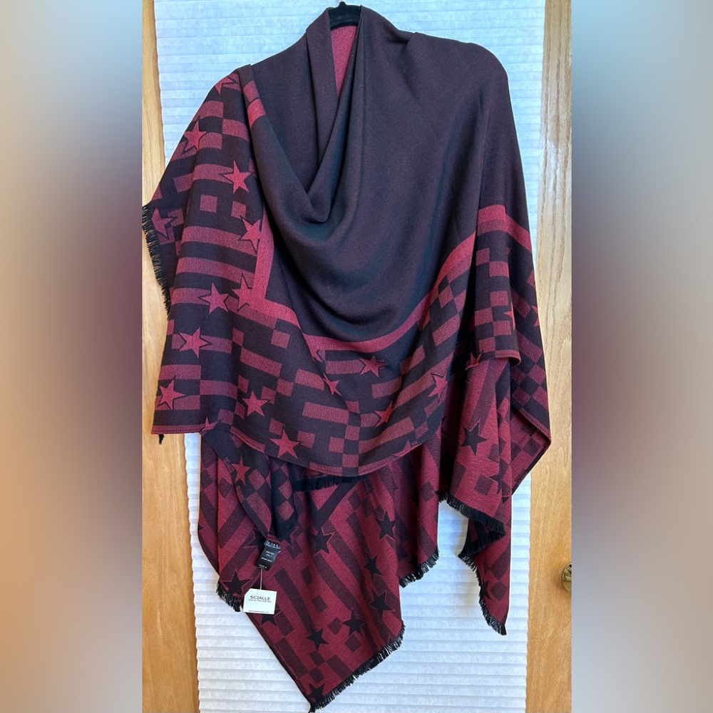 Lightweight Italian Merino Blend cape